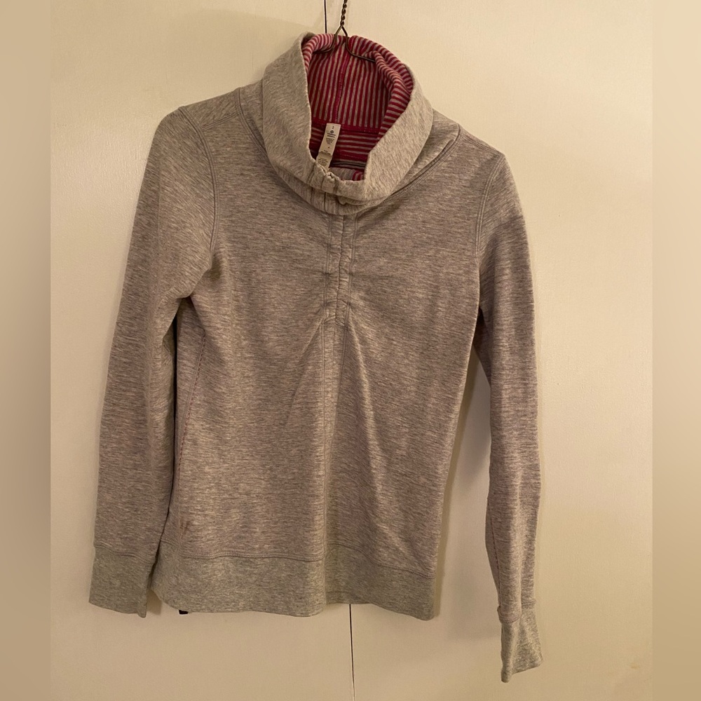 Lululemon In a Cinch Cowell neck pullover sweater long sleeve